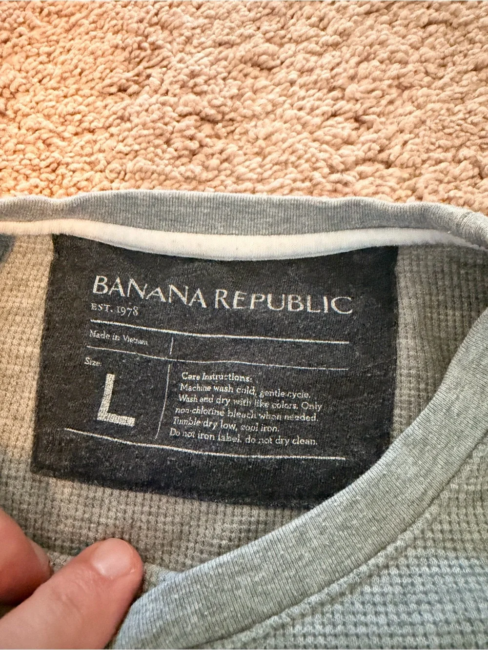 Banana Republic Light Heather Gray Knit Crewneck
